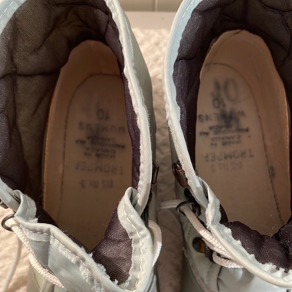 💕host Pick💕 SOREL Trompei Sage Water or Snow Boots with Clean Inserts - Picture 4 of 9